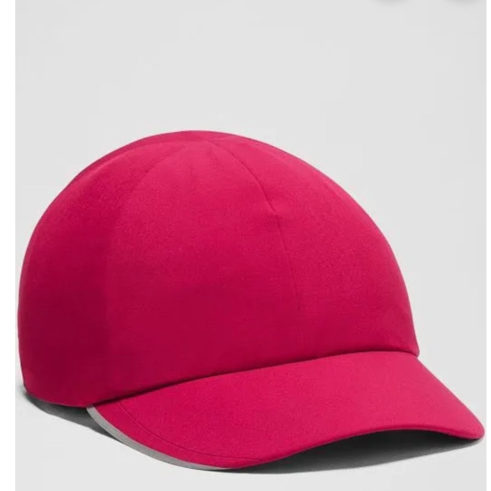 LULULEMON FAST AND FREE RUNNING HAT -pony